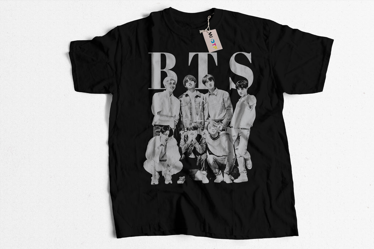 Polera BTS Classic B&W